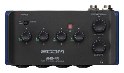 Zoom AMS-44 - Interfejs audio