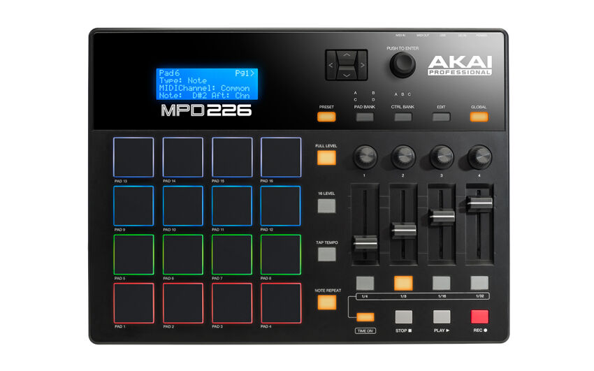 AKAI MPD 226