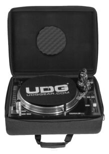 UDG Creator Turntable Hardcase Black U8308BL